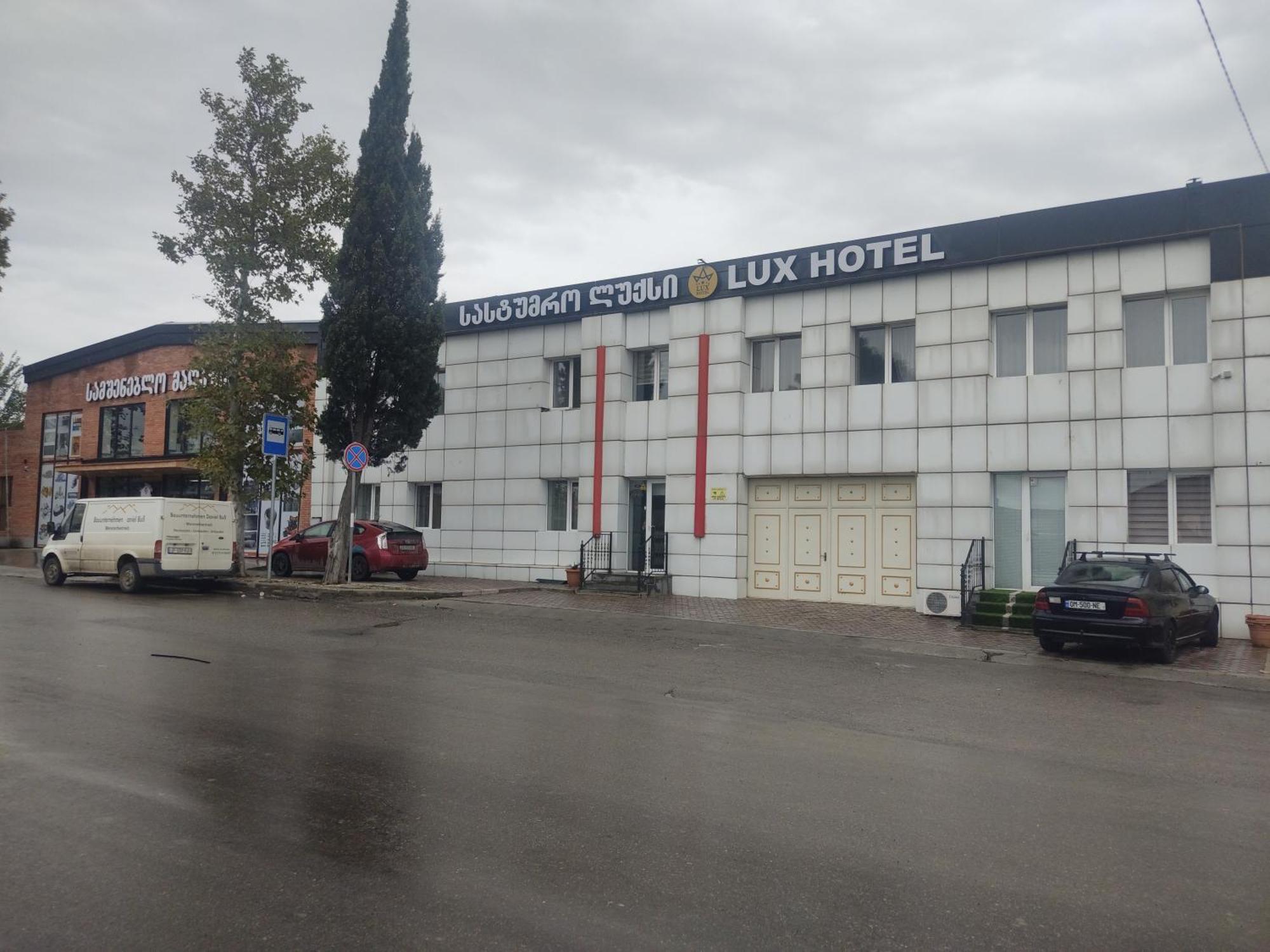 Hotel Lux تبليسي المظهر الخارجي الصورة
